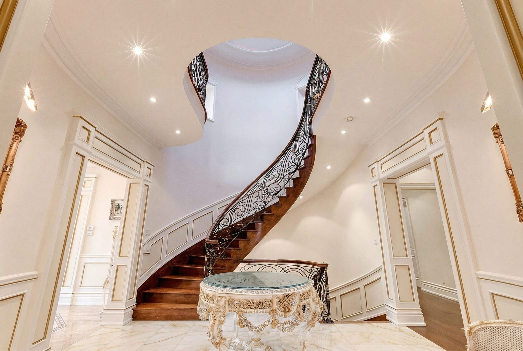 Aurora Estate gallery image 6.2